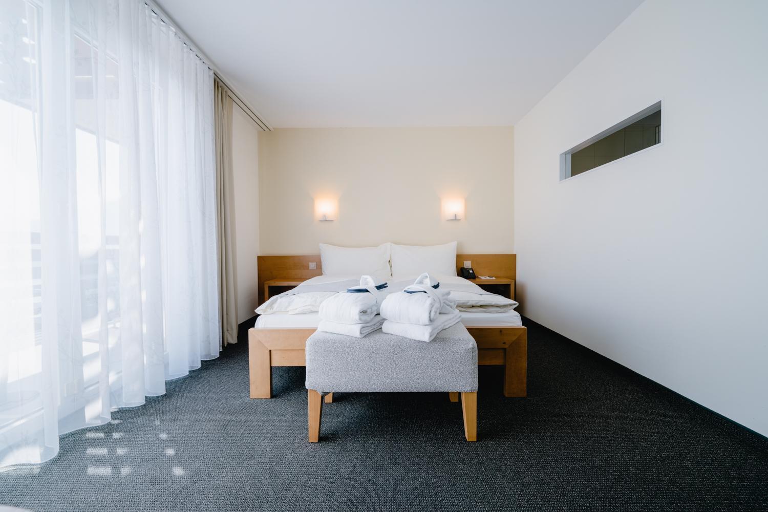 Solbadhotel Sigriswil Bilik gambar
